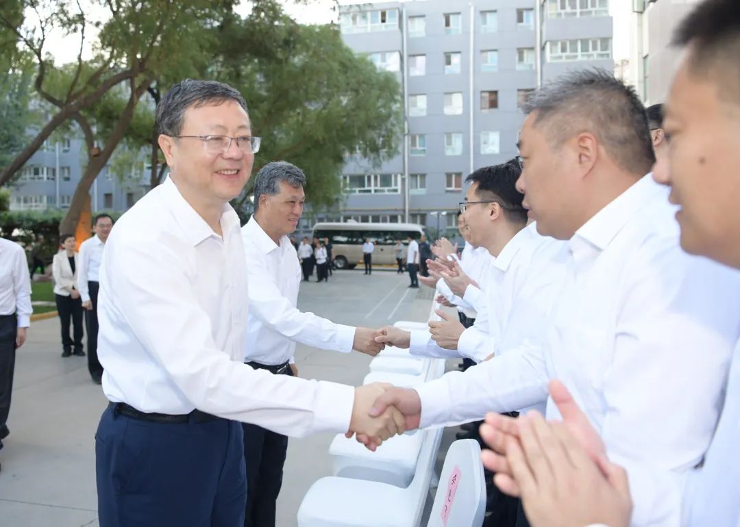 代表团5.jpeg